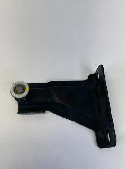 2005-2010 HONDA ODYSSEY REAR RIGHT DOOR UPPER SLIDING DOOR HINGE ROLLER RAIL