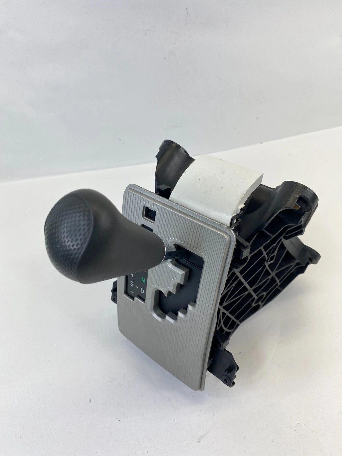 2008-2015 SCION XB AUTOMATIC TRANSMISSION FLOOR SHIFTER ASSEMBLY SELECTOR OEM