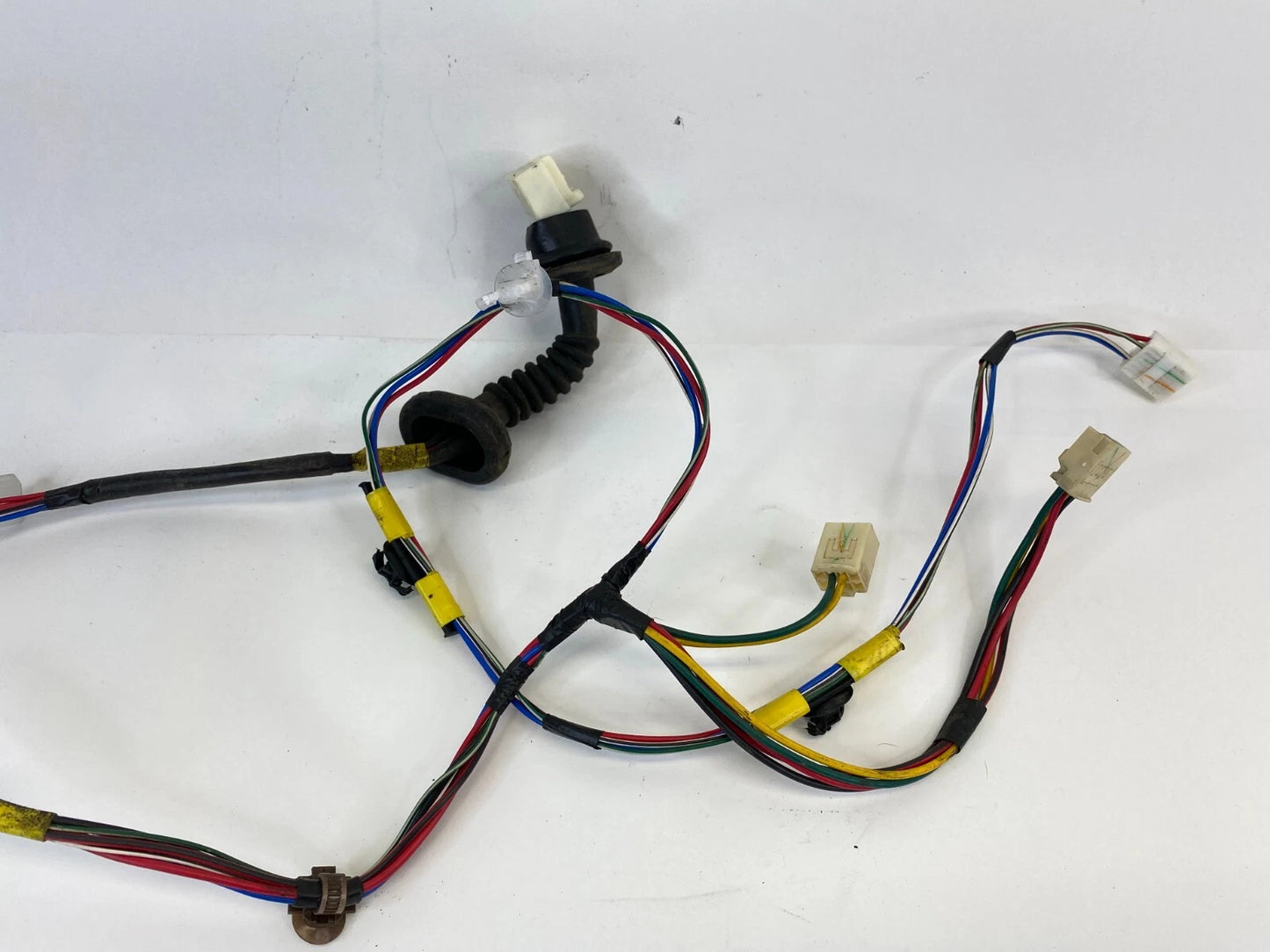 2005-2008 TOYOTA COROLLA REAR RIGHT DOOR PANEL HARNESS WIRING WIRE 82153-02380