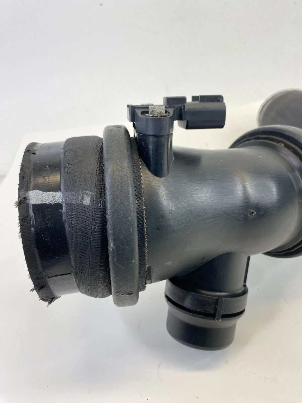 2010-2019 FORD TAURUS 3.5L A/T INTERCOOLER AIR INTAKE HOSE AA53-6F073-AF OEM