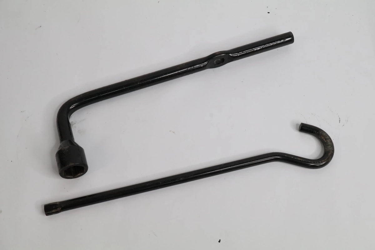 2004-2008 ACURA TL A/T EMERGENCY SPARE TIRE JACK & TOOL KIT W/ FOAM OEM