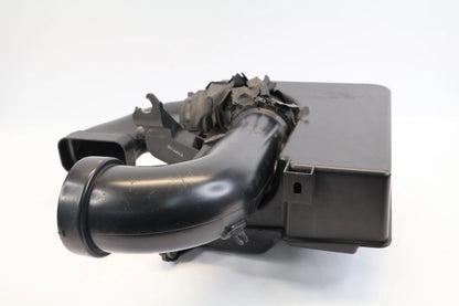 12-17 HYUNDAI ACCENT 1.6L AIR CLEANER INLET HOSE TUBE RESONATOR 28190-1R000 OEM