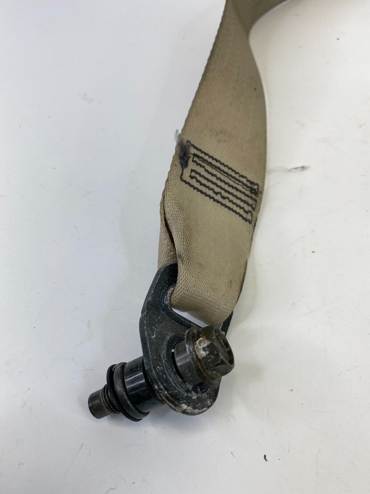 2006 2007 Infiniti G35 Coupe Front Left Driver Side Seat Belt Retractor OEM