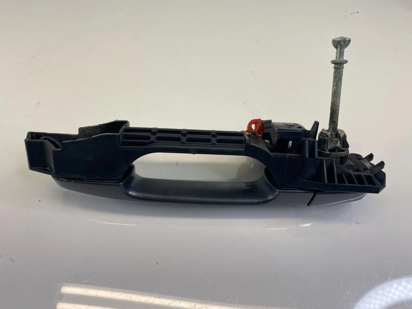 2009 2010 PONTIAC VIBE HATCHBACK FRONT RIGHT EXTERIOR DOOR HANDLE 69231-02040