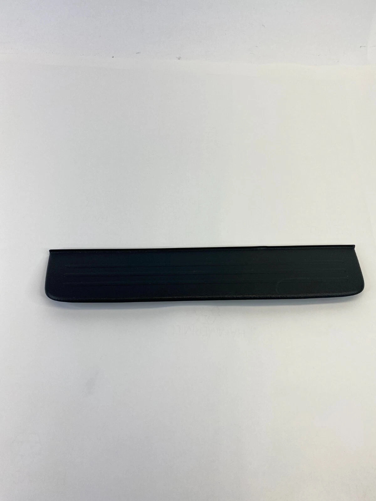 2004-2009 TOYOTA PRIUS REAR LEFT DOOR SILL SCUFF STRIP TRIM PLATE 67915-47020