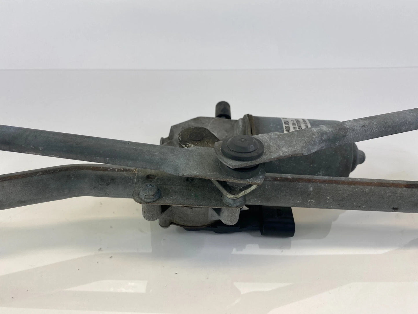 2007-2013 BMW X5 Front Windshield Wiper Linkage Motor 4418698 OEM