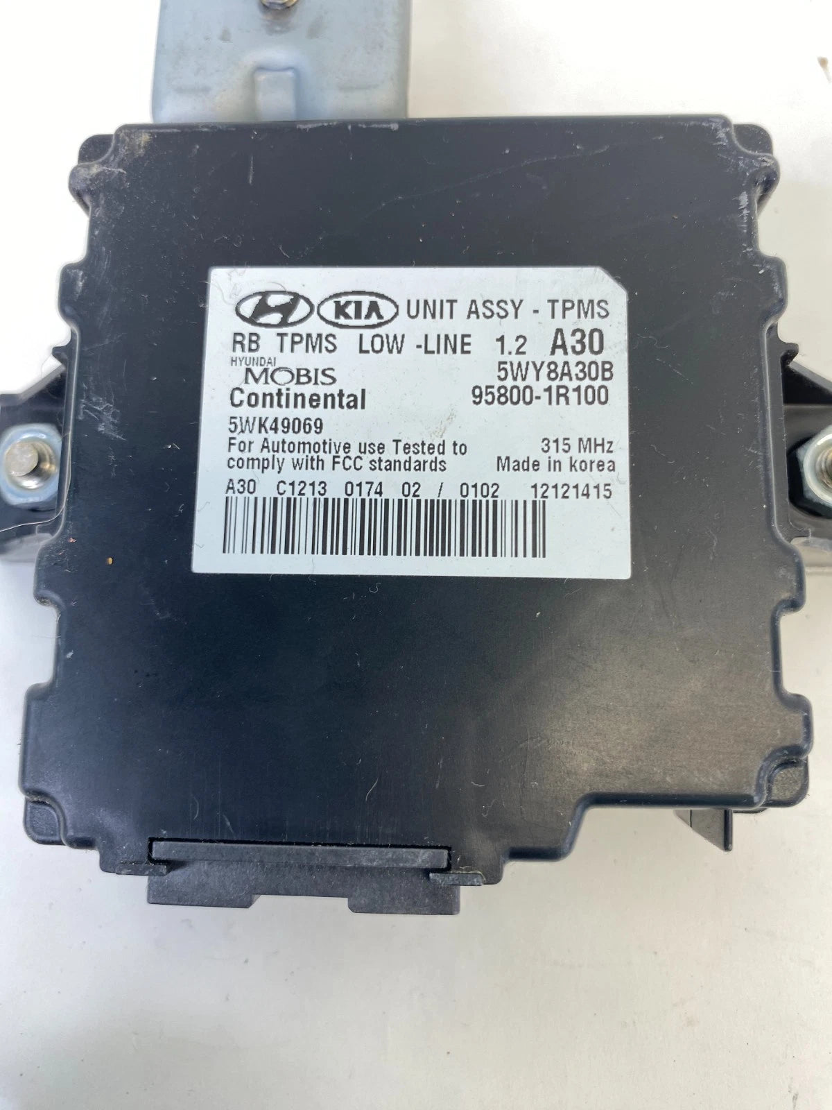 2012-2014 HYUNDAI ACCENT TIRE PRESSURE MONITOR MODULE TPMS 95800-1R100 OEM