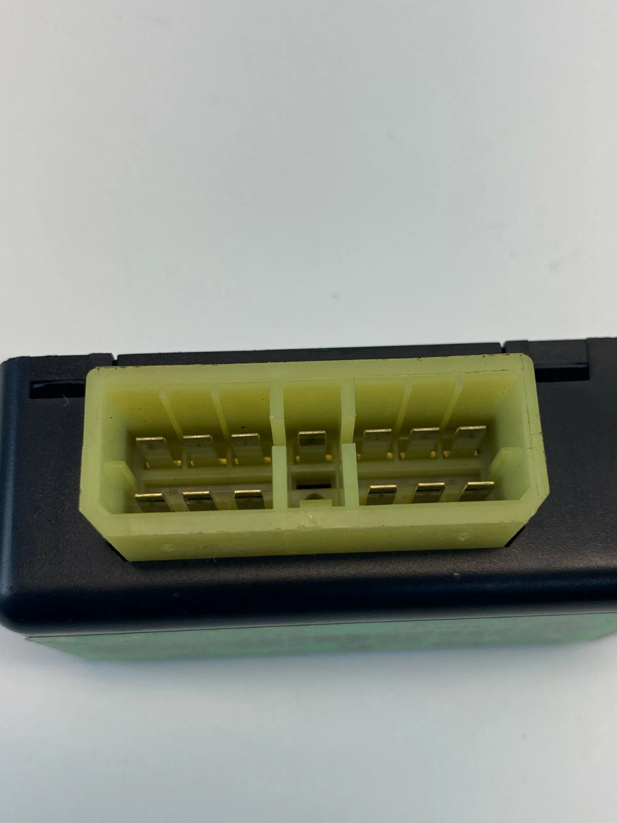 2005-2009 KIA AMANTI REAR LEFT DOOR POWER LOCK ACTUATOR CONTROL MODULE UNIT OEM