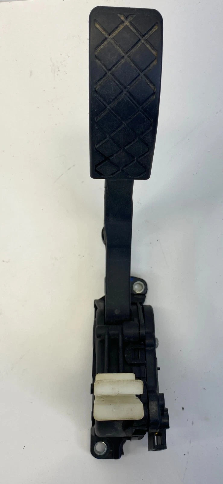 2001-2005 VW JETTA GOLF ACCELERATOR GAS PEDAL SENSOR ASSEMBLY OEM 6Q1723503E