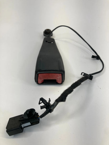 11-16 CHEVY CRUZE FRONT RIGHT PASSENGER SIDE SEAT BELT BUCKLE RECEIVER 618680800