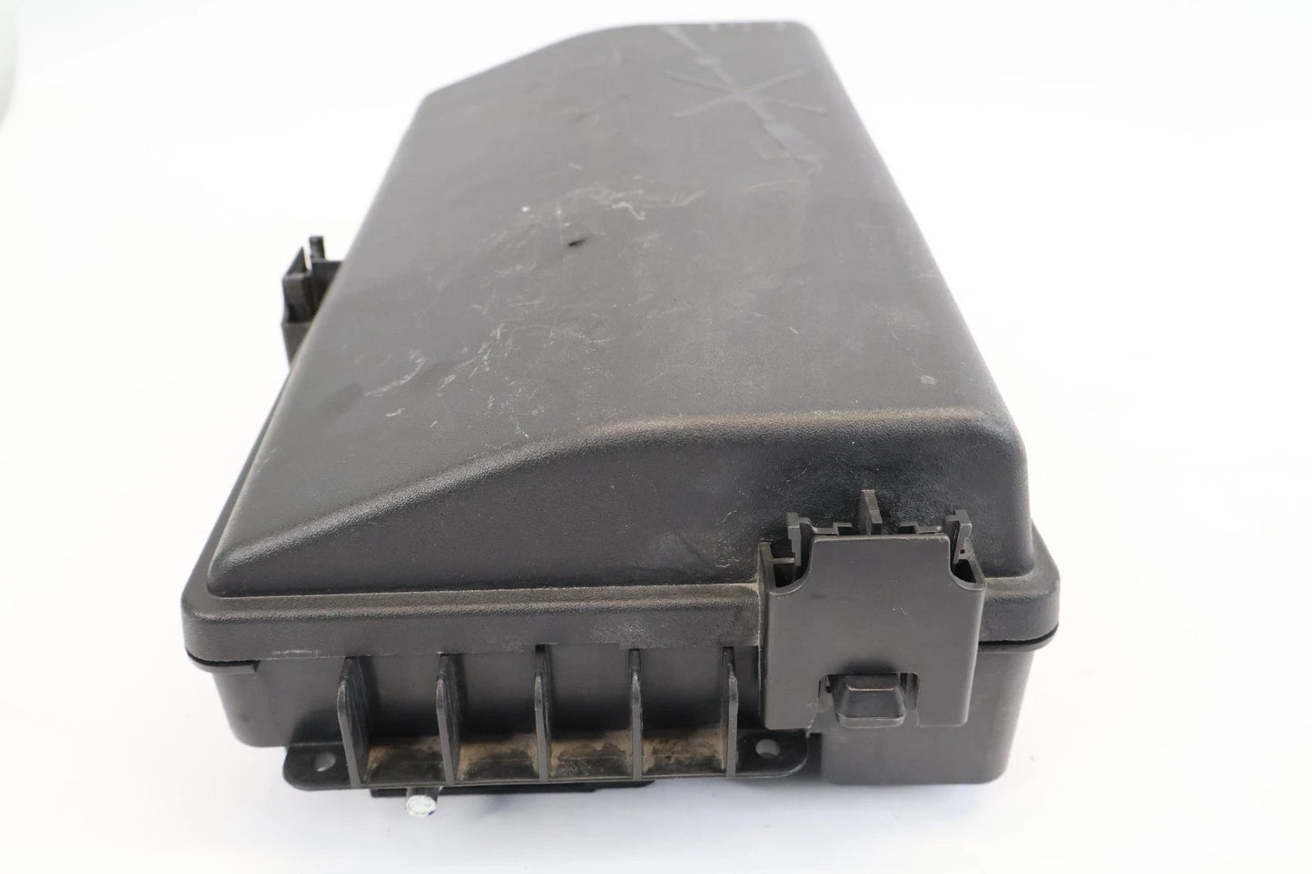 2011-2014 CHEVROLET CRUZE ENGINE FUSE BOX BLOCK MODULE AUTOMATIC OEM GM 95442176