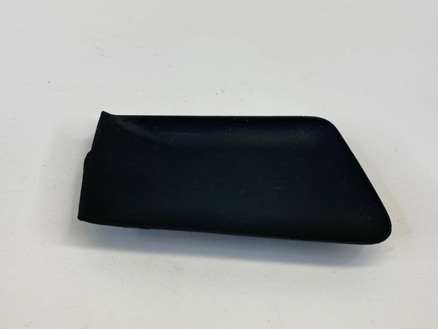 2011-2014 HYUNDAI SONATA REAR RIGHT INNER DOOR HANDLE SCREW CAP COVER 826293S000