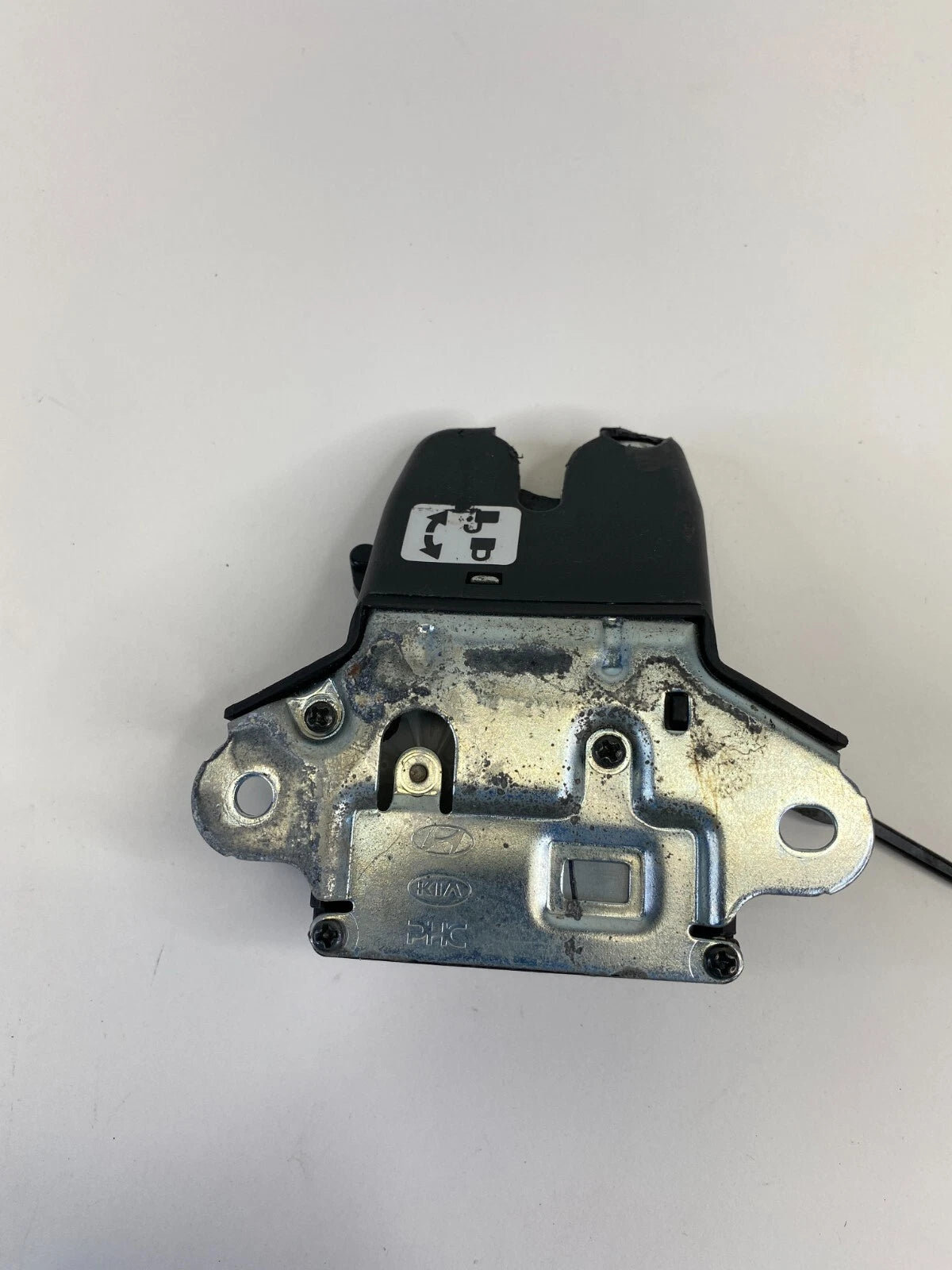 06 07 08 09 HYUNDAI SONATA SDN REAR TRUNK LID LOCK LATCH ACTUATOR ASSEMBLY OEM