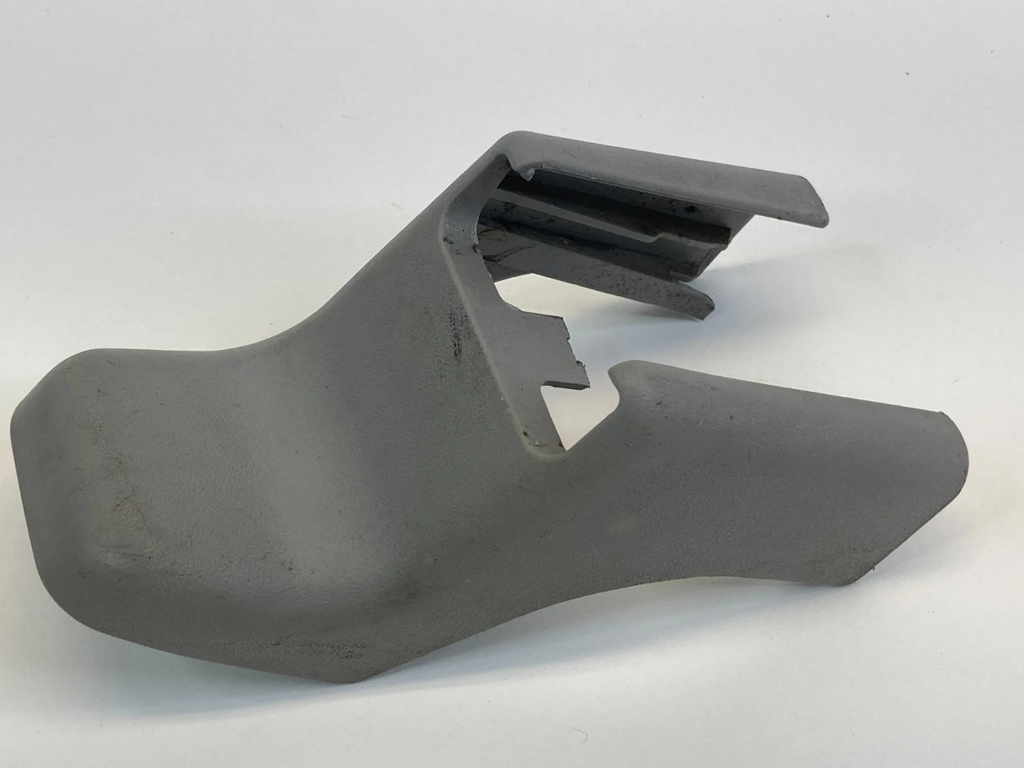 07-11 TOYOTA CAMRY FRONT LEFT DRIVER SIDE SEAT RAIL TRACK END COVER TRIM OEM