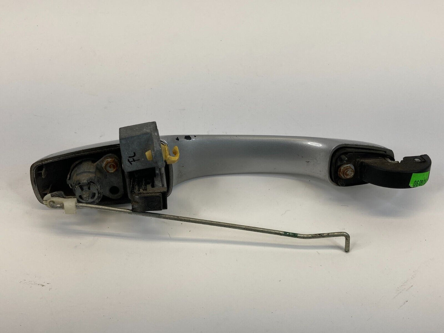 2009-2011 Volkswagen Routan Front Left Driver Side Exterior Otside Door Handle