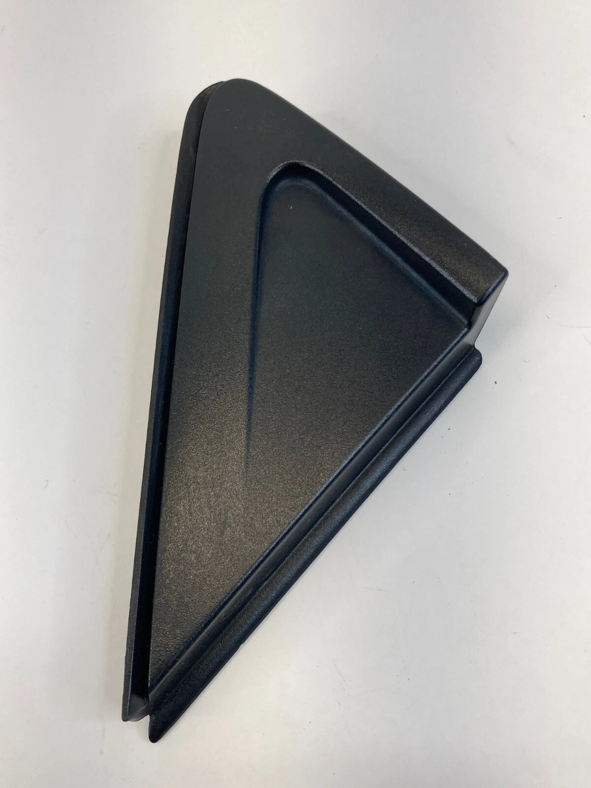 11-16 ELANTRA REAR LEFT EXTERIOR QUARTER PANEL APPLIQUE TRIM MOLDING 87810-3X000