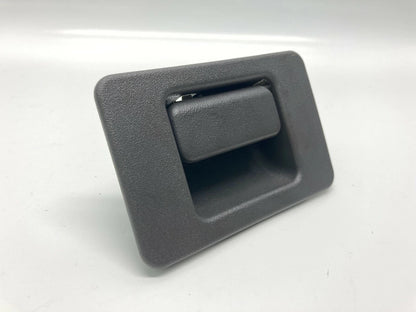 02 03 04 05 FORD EXPLORER MOUNTAINEER GLOVE BOX DOOR HANDLE LATCH YL2A1006004AAW