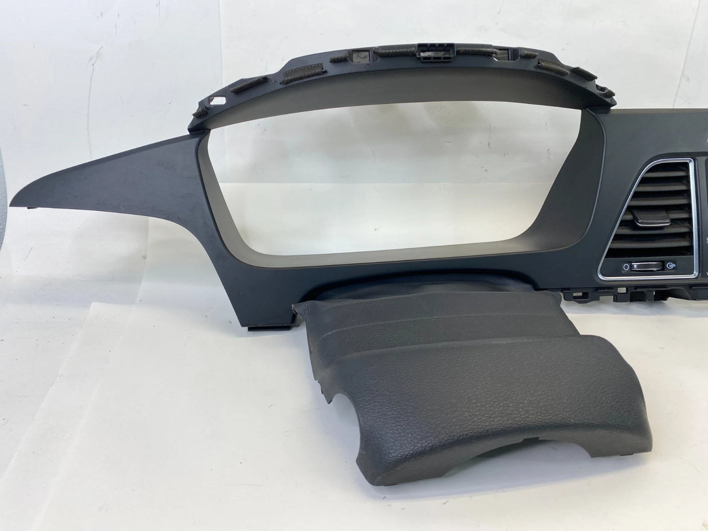 2015-2017 HYUNDAI SONATA UPPER DASH INSTRUMENT CLUSTER PANEL TRIM AC VENTS OEM