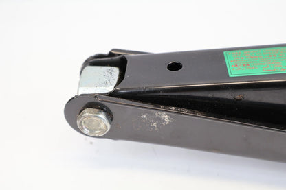 2011-2015 KIA SORENTO EMERGENCY SPARE TIRE SCISSOR JACK & TOOL LUG WRENCH OEM
