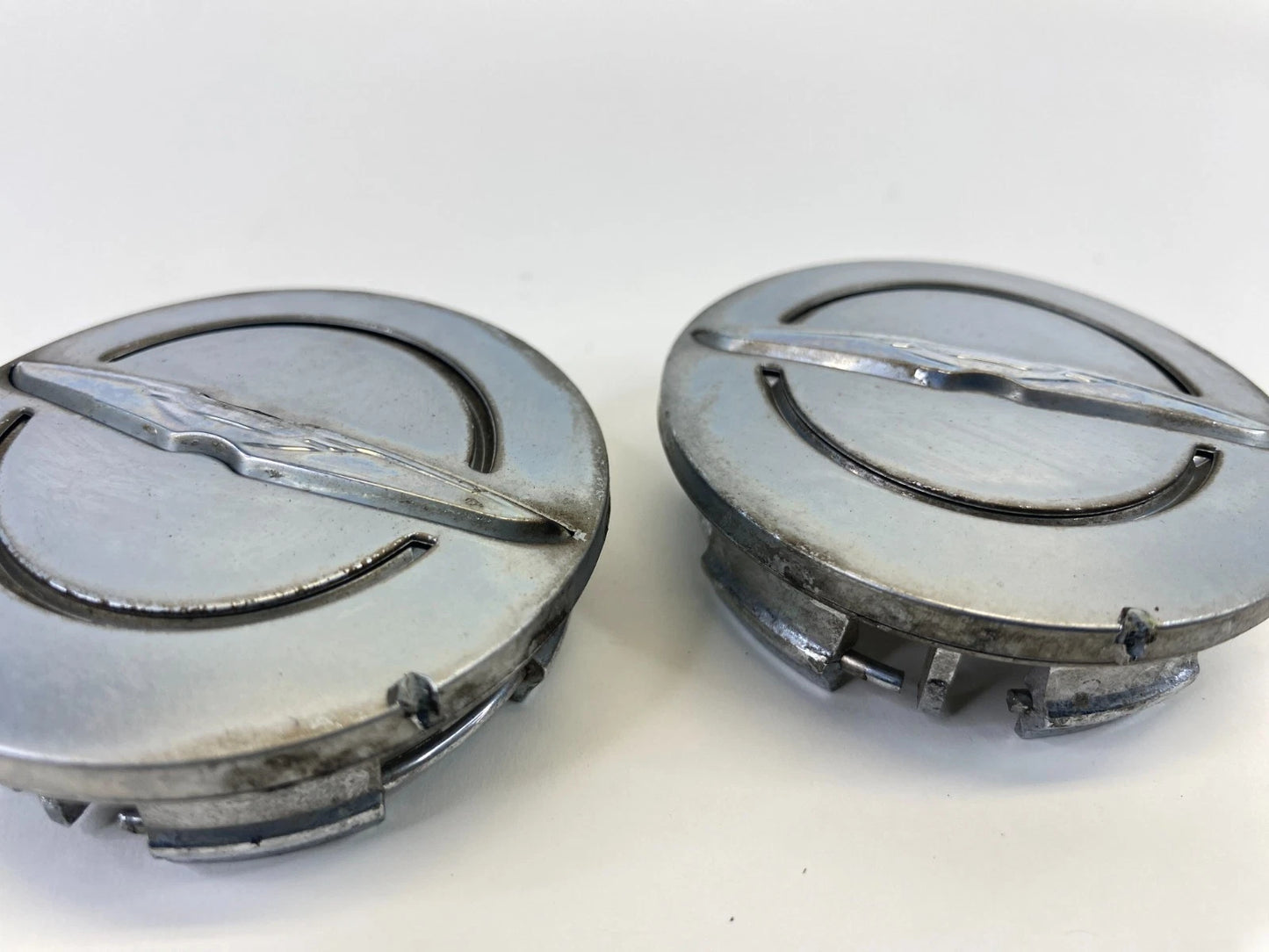 2011-2016 Chrysler Town & Country Wheel Rim Center Cap Cover Pair 11LB74TRMAB