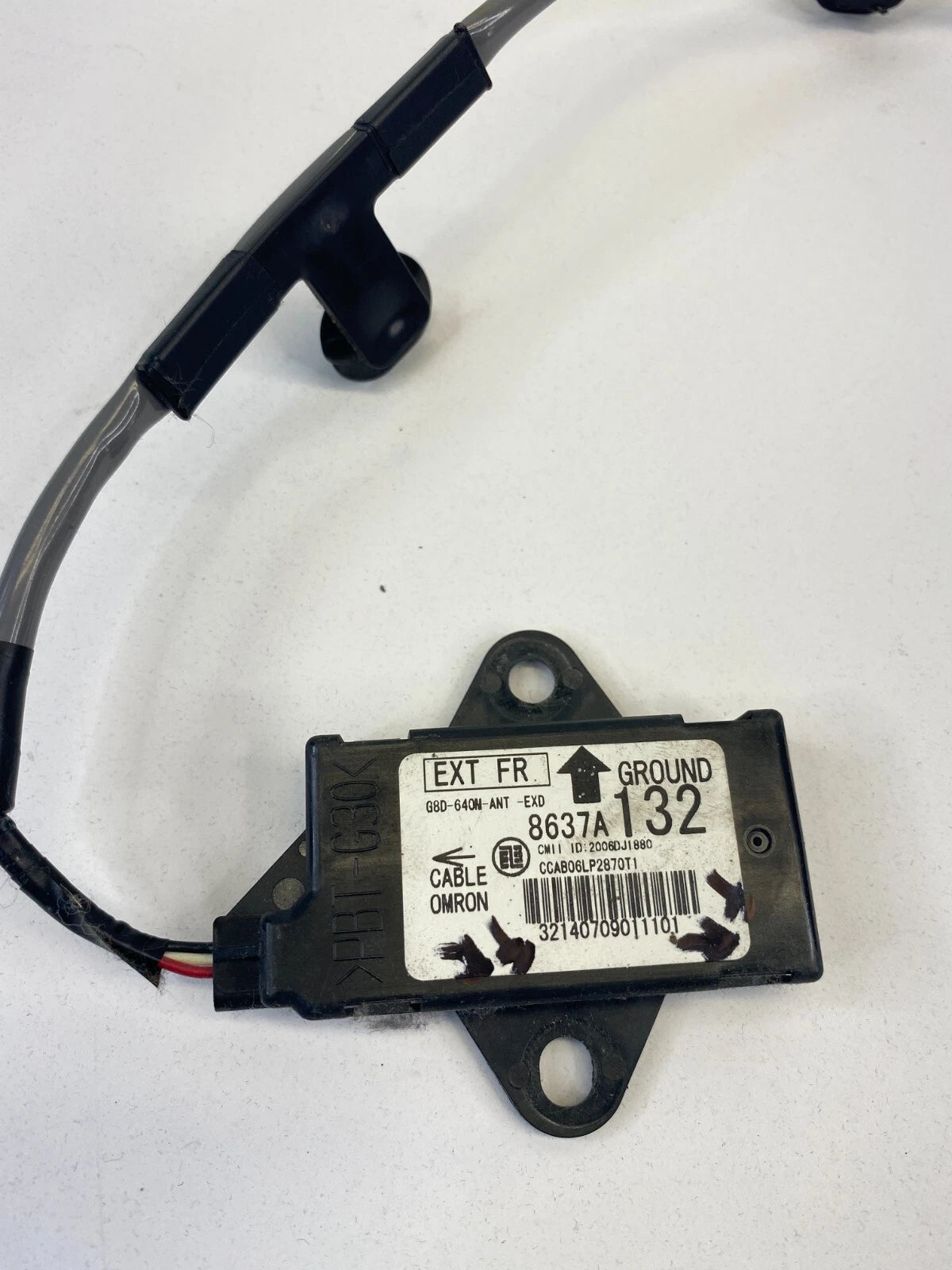 08-17 MITSUBISHI LANCER RIGHT KEYLESS ENTRY ANTENNA RECEIVER MODULE 8637A132 OEM