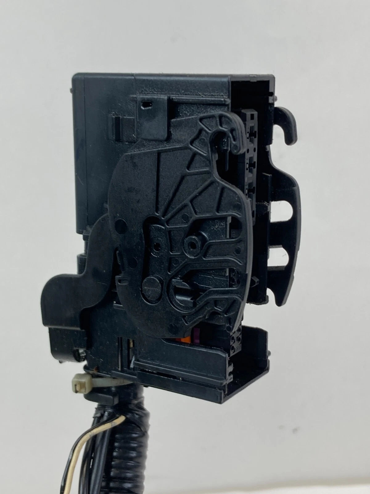 2007-2010 NISSAN ALTIMA 2.5L A/T ABS ANTI LOCK BRAKE PUMP PLUG CONNECTOR OEM