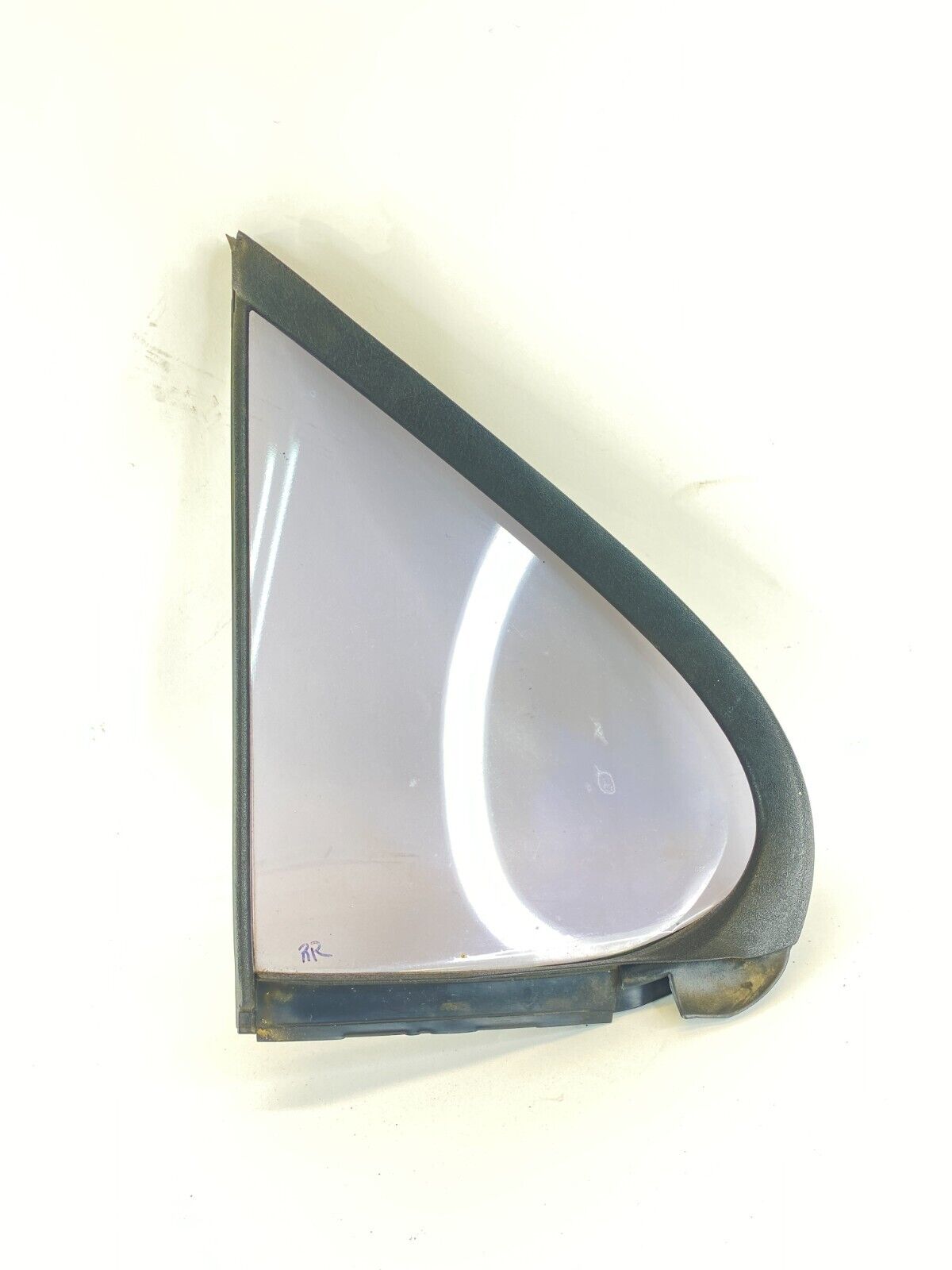 1998-2001 Nissan Altima Rear Right Passenger Side Quarter Window Glass Assembly