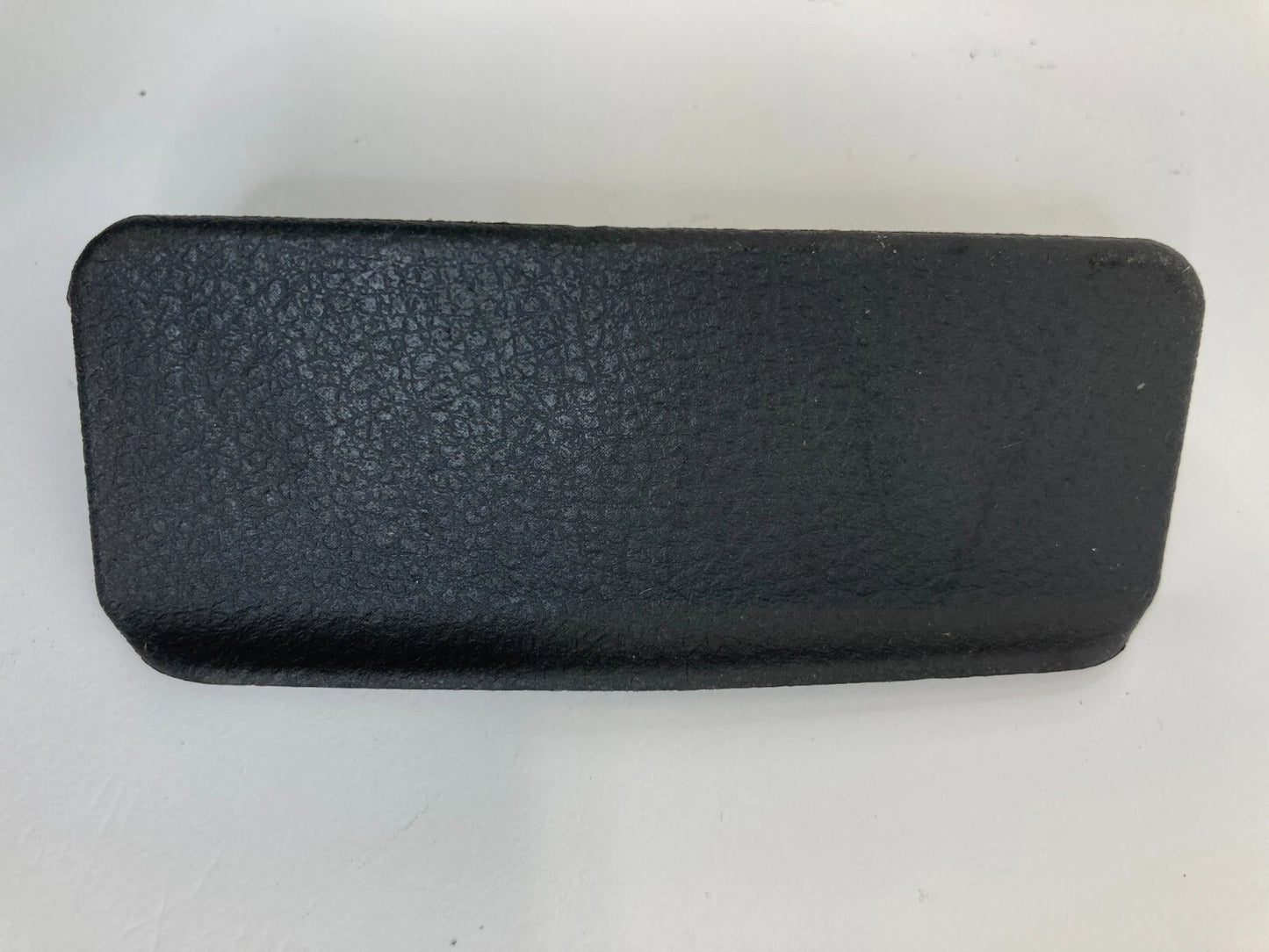 2010-2017 CHEVROLET CHEVY EQUINOX REAR TRUNK LID COVER CAP BEZEL TRIM OEM