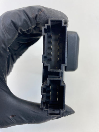 2009-2017 Volkswagen CC Front Right Power Seat Adjuster Switch 8K0-959-748 OEM