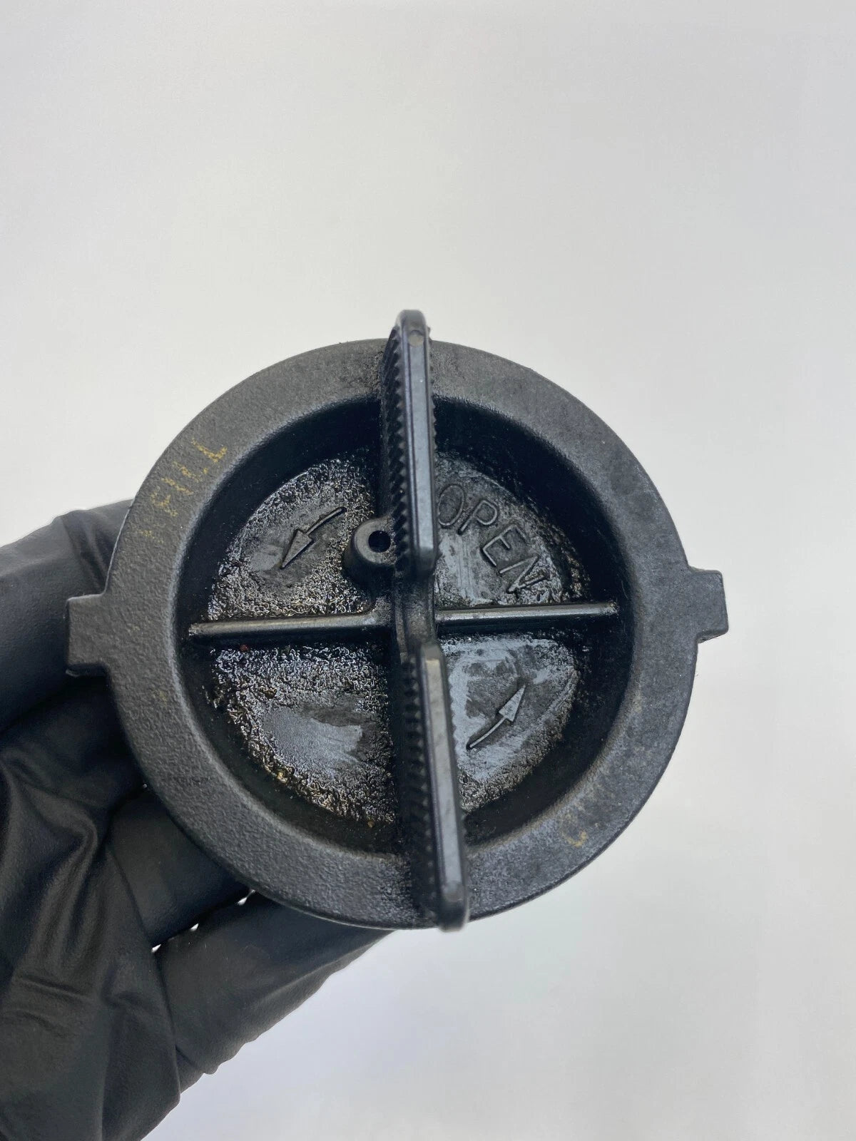 1999-2004 FORD MUSTANG 3.8L BASE POWER STEERING RESERVOIR FILLER CAP OEM