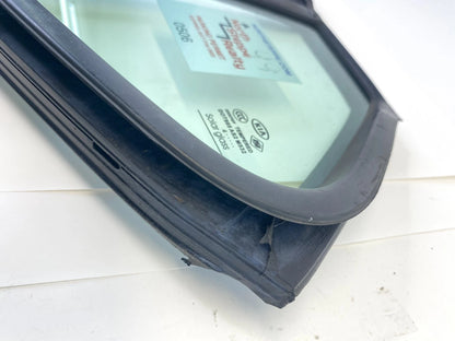 2012-2015 KIA OPTIMA SEDAN REAR LEFT SIDE DOOR QUARTER FIXED GLASS W/RUN CHANNEL