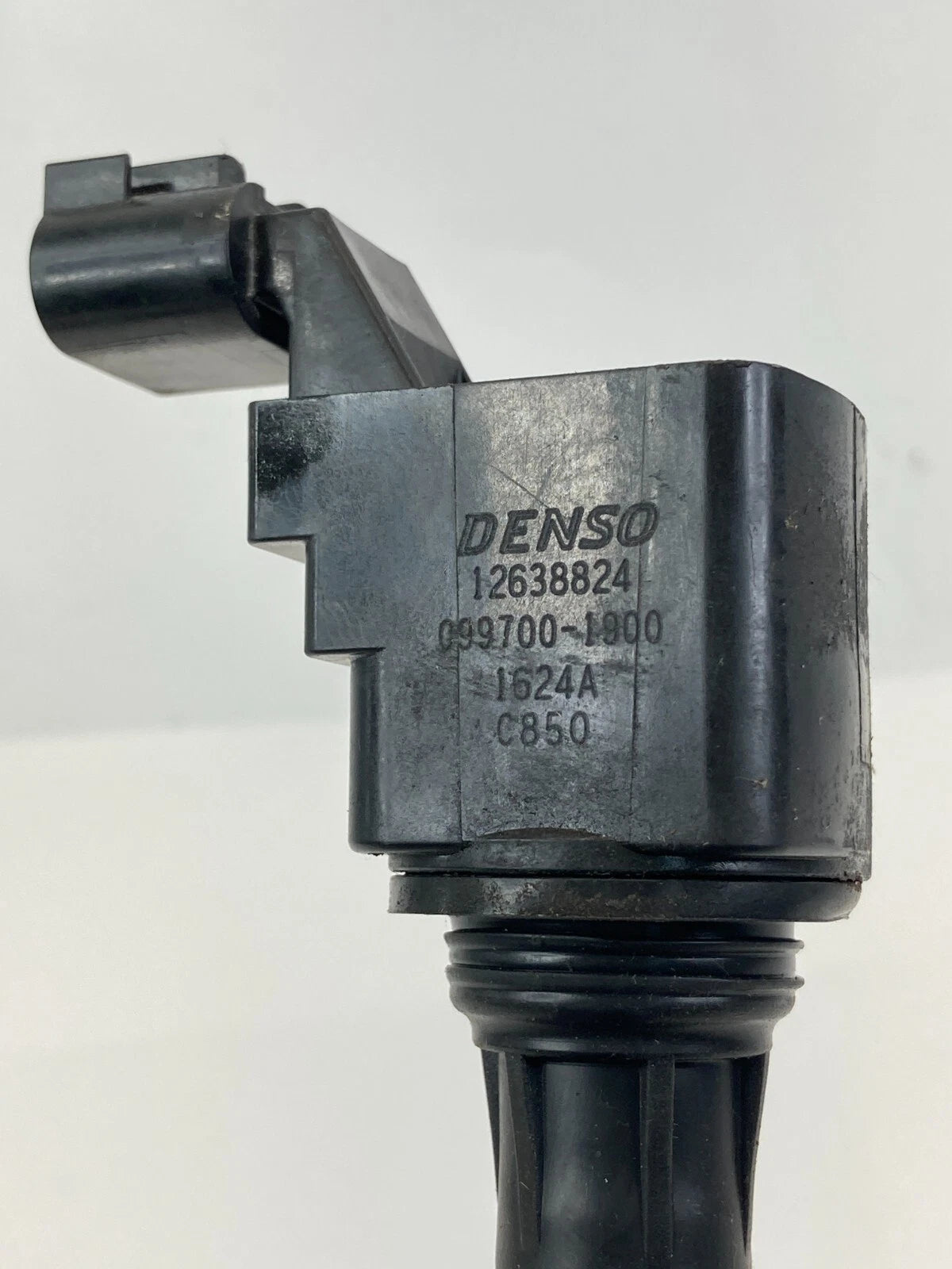 2011-2017 BUICK REGAL 2.4L L4 ENGINE IGNITION COIL IGNITOR IGNITER 12638824 OEM