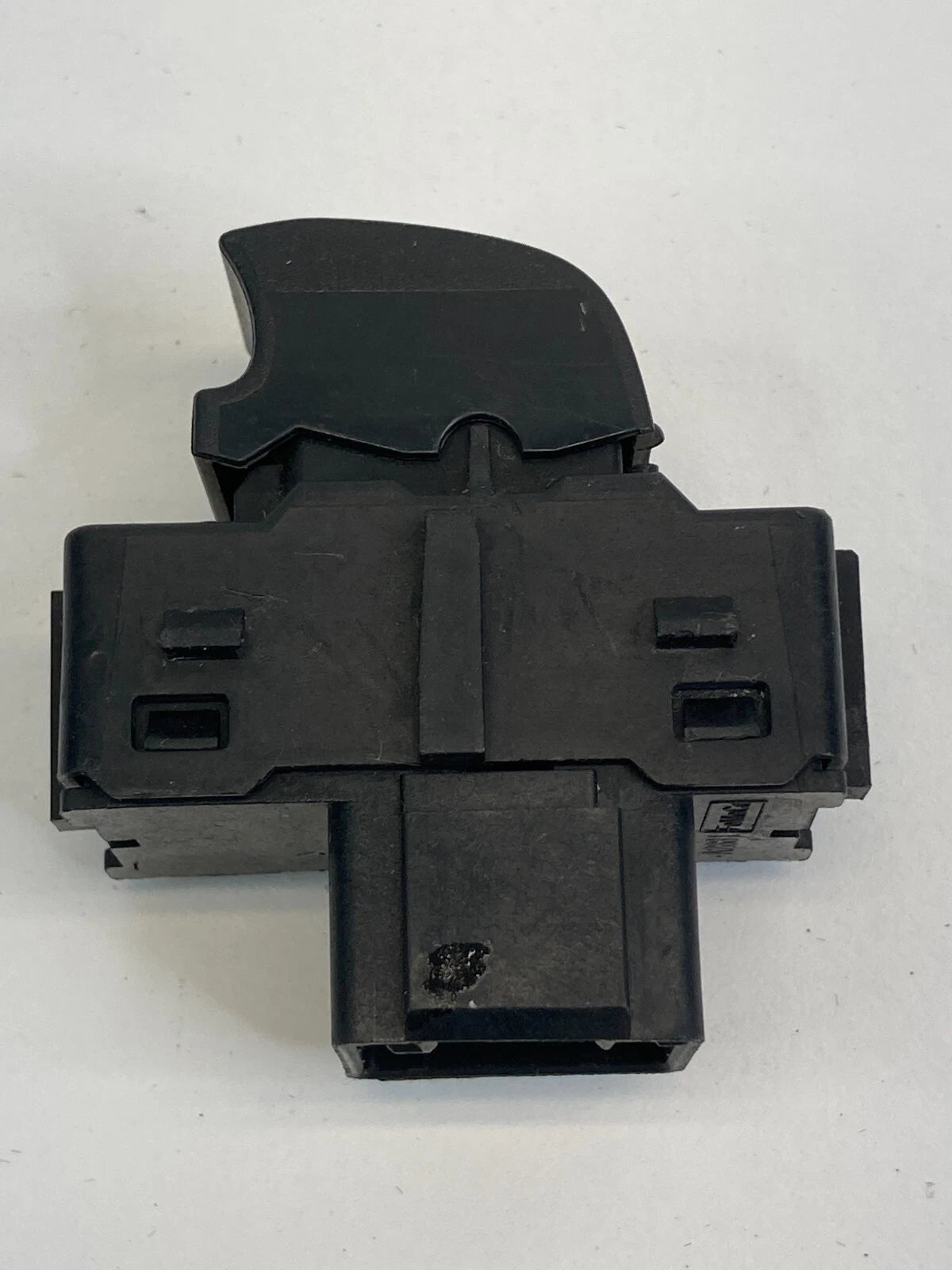 2010-2012 FORD FUSION MKZ REAR RIGHT DOOR WINDOW BUTTON SWITCH 8L8T14529ABW OEM