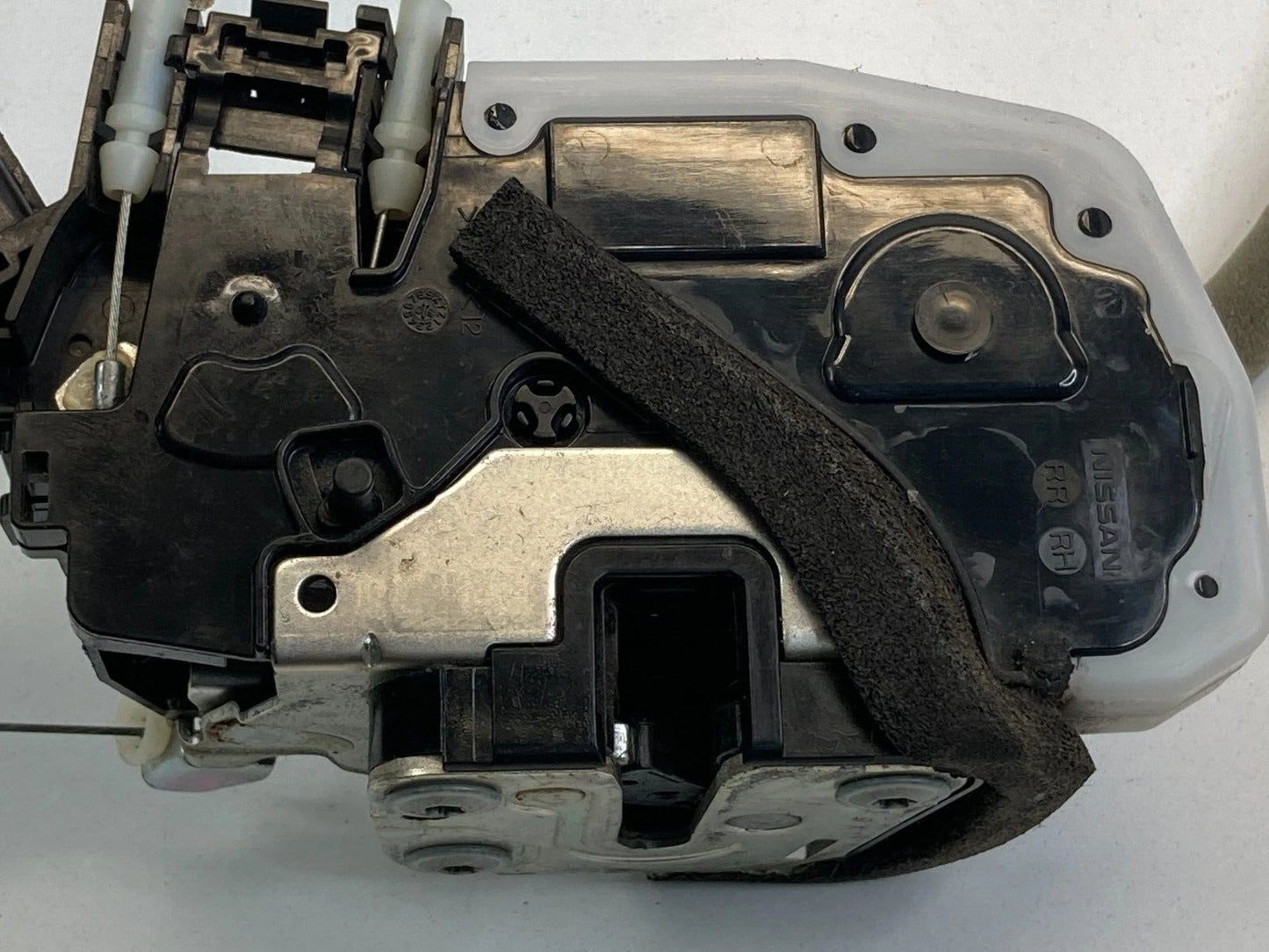 09-13 INFINITI G37 2015 Q40 REAR RIGHT SIDE DOOR LOCK LATCH RELEASE ACTUATOR OEM