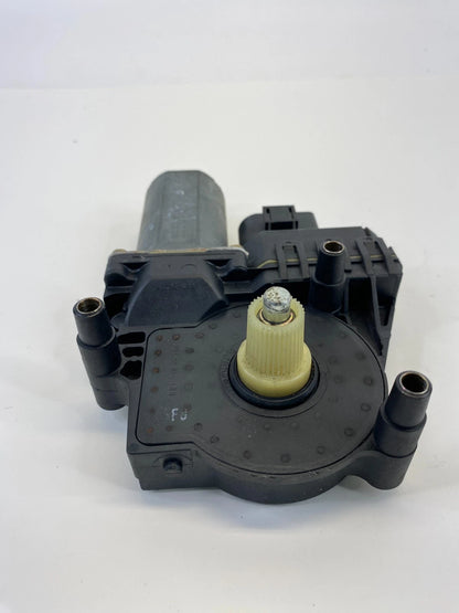 1998-2004 AUDI A6 QUATTRO REAR RIGHT SIDE DOOR POWER WINDOW MOTOR 0130821785 OEM