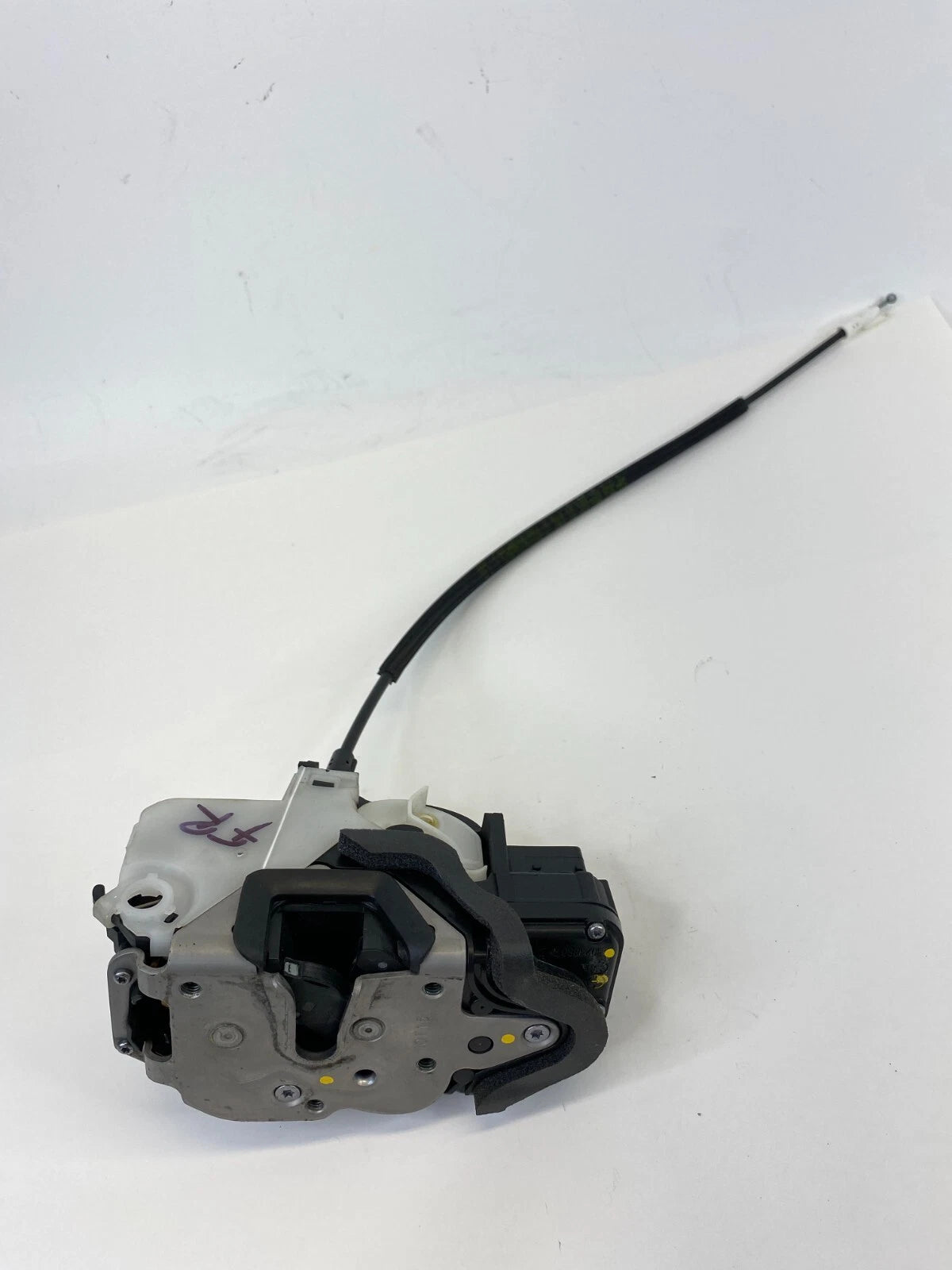 11-17 BUICK REGAL FRONT RIGHT PASSENGER SIDE DOOR LOCK LATCH ACTUATOR 13503802