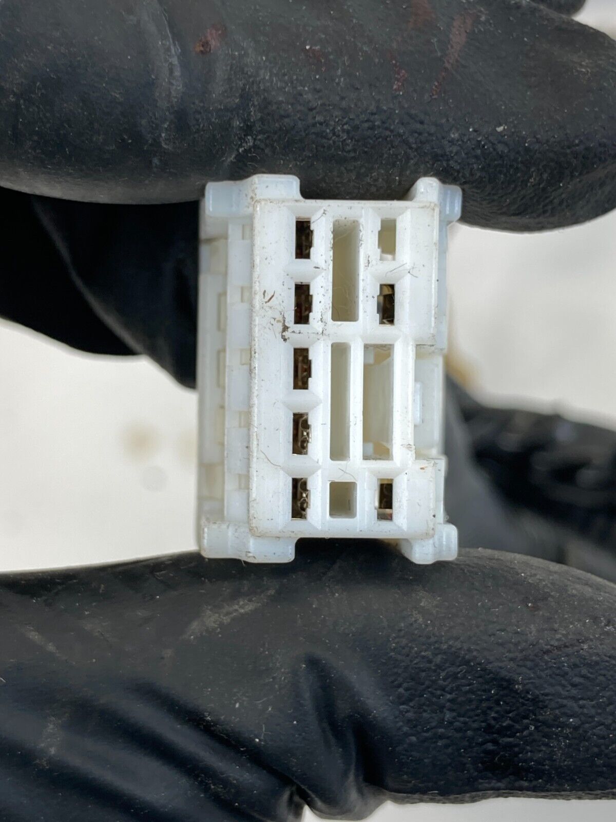 2001-2003 Nissan Pathfinder Rear Back Side Door Wire Wiring Harness 24052-5W501