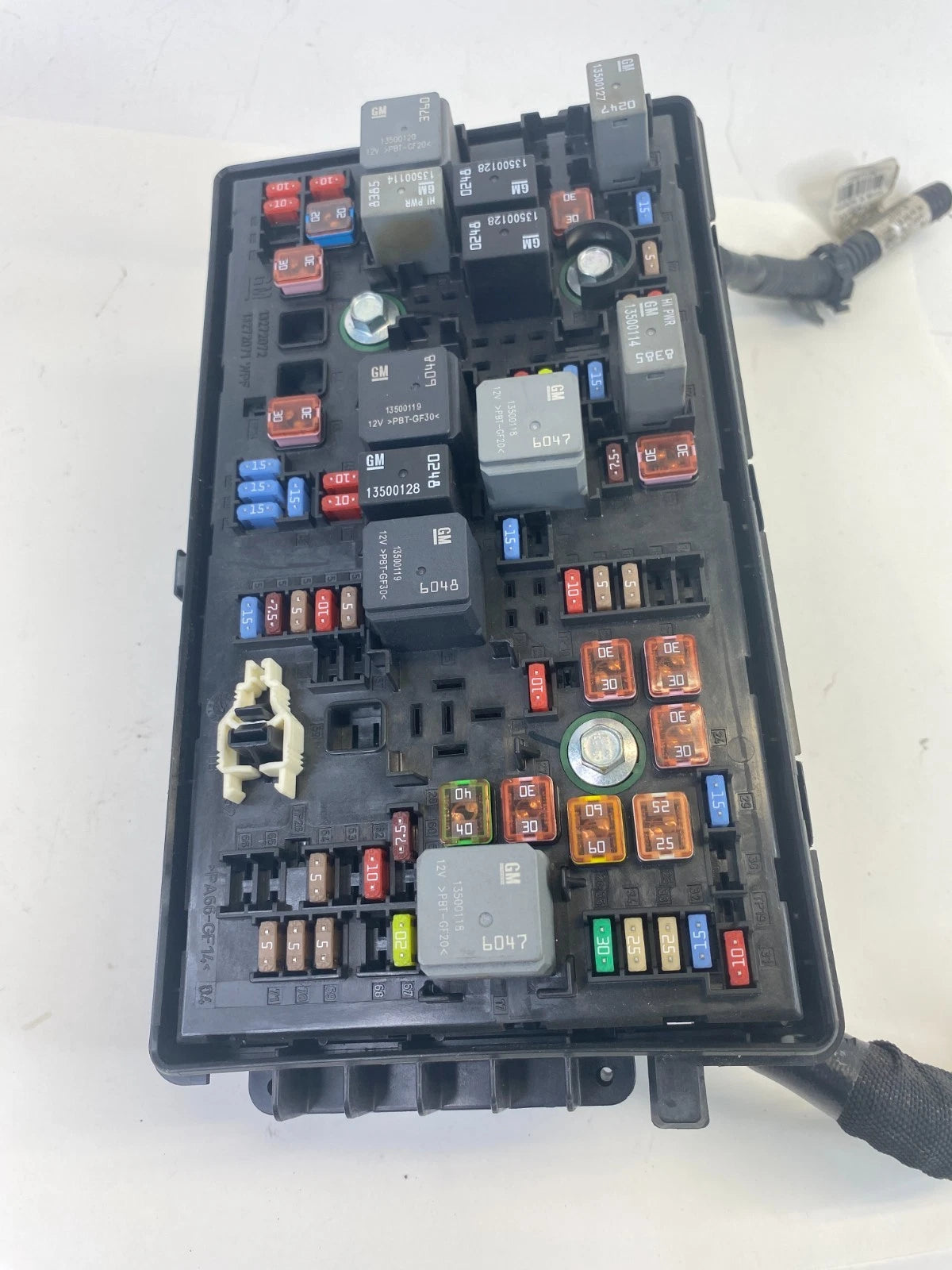 2013 BUICK LACROSSE 3.6L V6 AT ENGINE FUSE BOX RELAY JUNCTION BLOCK 22885510 OEM