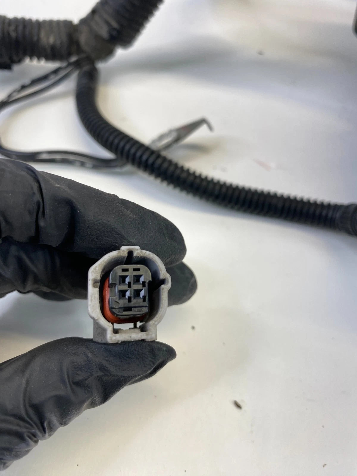 2011-2013 Outlander Sport 2.0L L4 Engine Compartment Fusebox Relay Module Assy