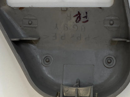 2003 2003 02 03 LEXUS ES300 FRONT RIGHT SEAT TRACK END COVER CAP TRIM OEM