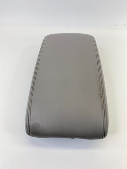 2002 2003 02 03 Lexus ES300 Center Console Armrest Arm Rest Lid Cover OEM