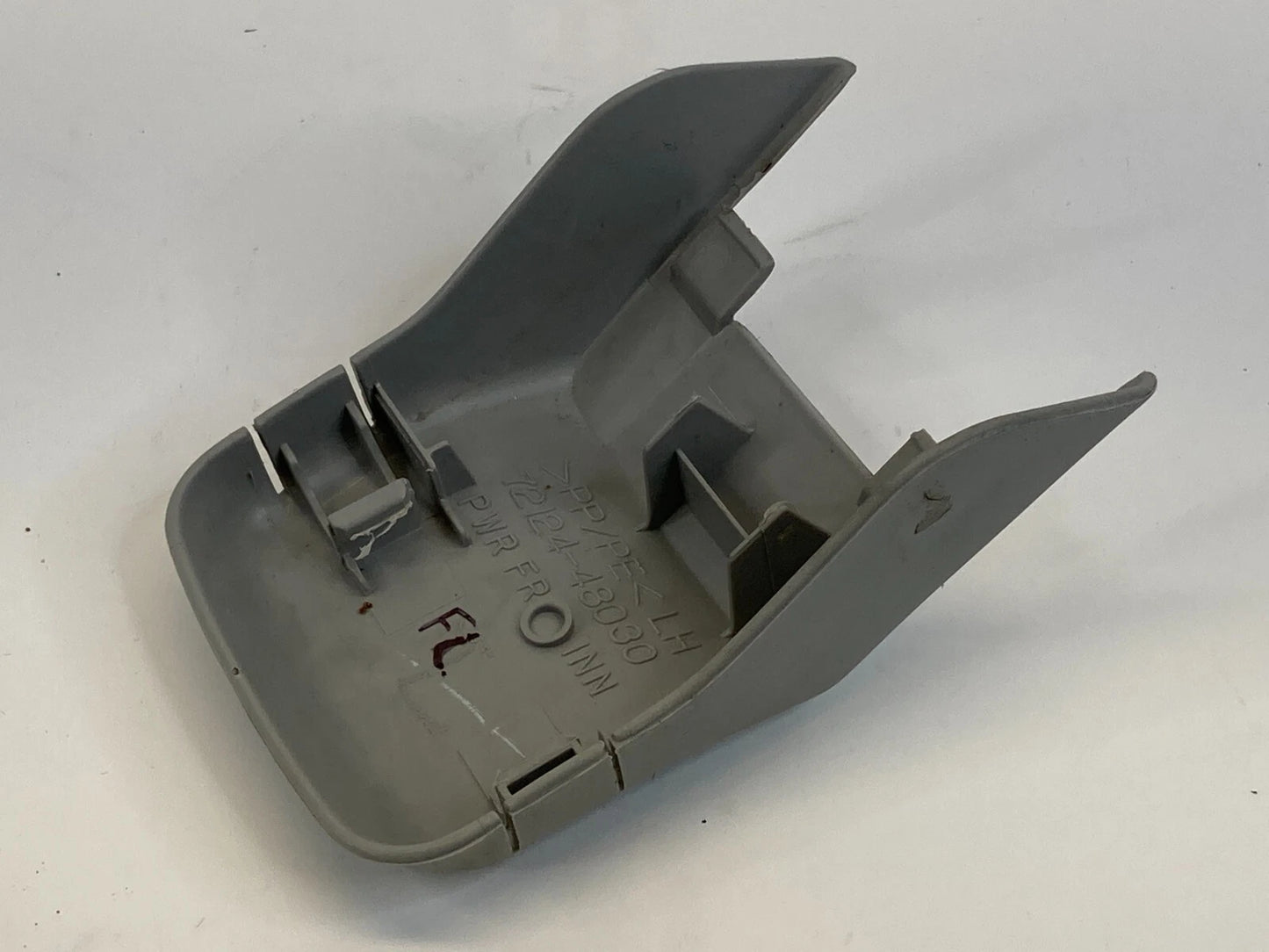 2006-2008 LEXUS RX400H FRONT LEFT SEAT TRACK COVER TRIM CAP 72124-48030 OEM