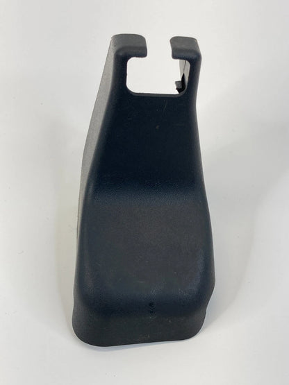 2009-2013 SUBARU FORESTER RIGHT SEAT OUTER TRACK END COVER TRIM CAP 64115SC020
