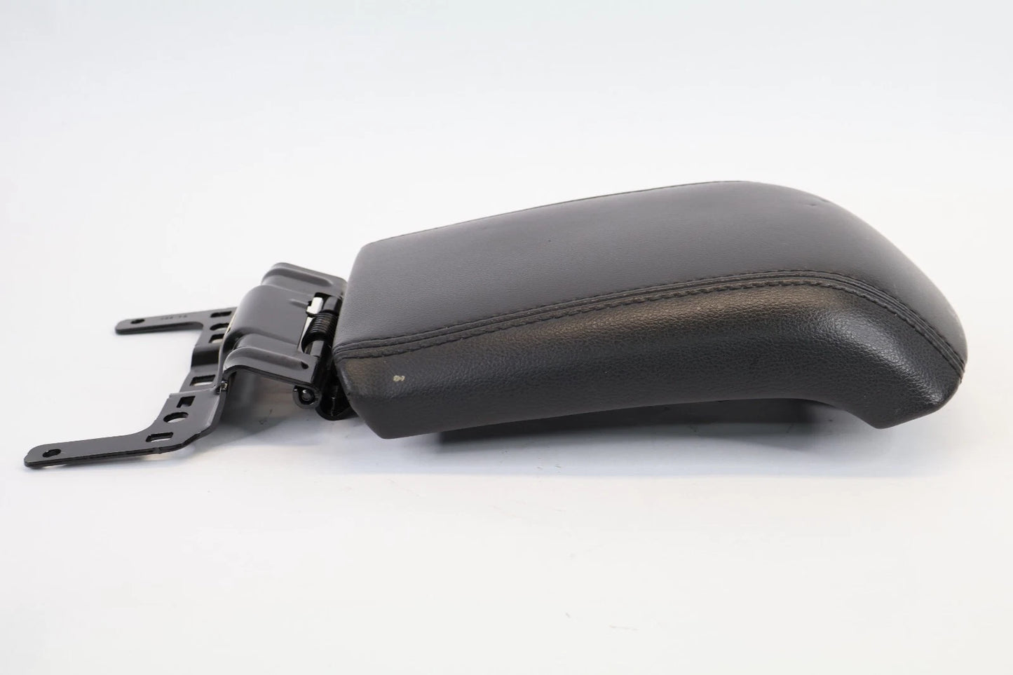 2013-2016 FORD ESCAPE CENTER CONSOLE ARMREST ARM REST LID COVER OEM