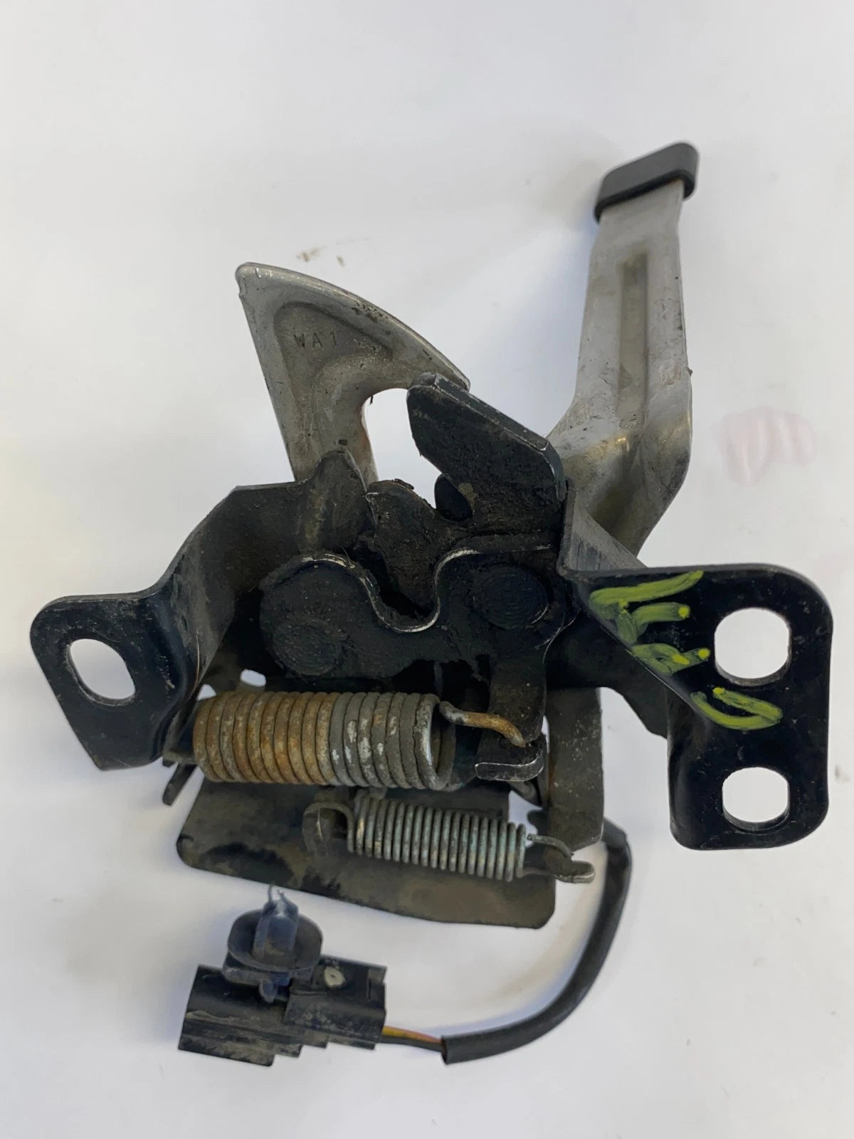 2010 2011 HONDA CR-V FRONT HOOD LOCK LATCH RELEASE ACTUATOR ASSY OEM