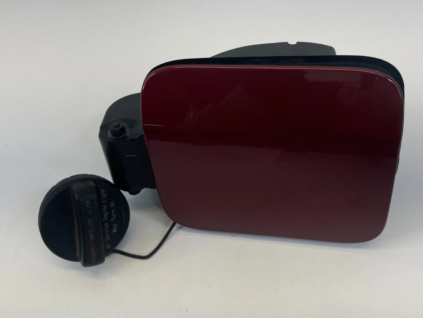 2010-2017 GMC TERRAIN FUEL FILLER GAS DOOR LID COVER WITH CAP 20982328 OEM