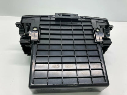 06-10 HYUNDAI AZERA CENTER DASH ASHTRAY ASH TRAY COMPARTMENT 84745-3L100 OEM