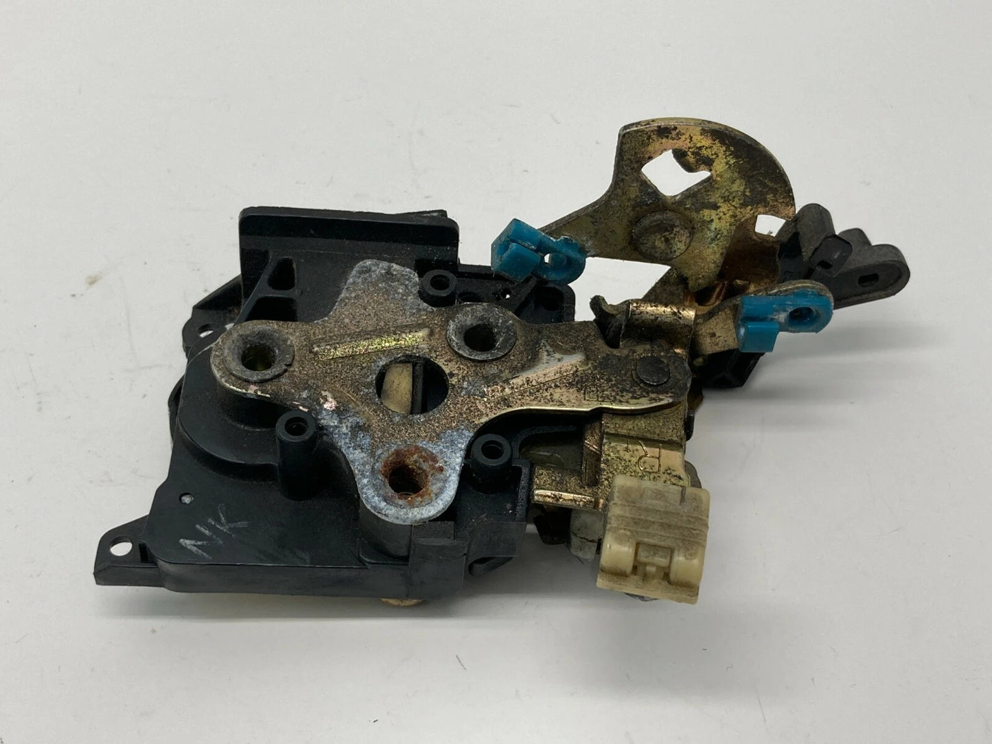 1998-2002 DAEWOO LANOS REAR RIGHT PASSENGER DOOR LOCK LATCH RELEASE ACTUATOR OEM