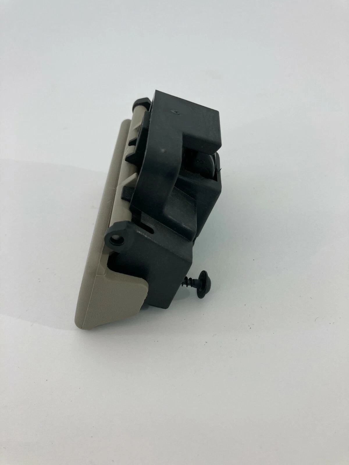 06-09 FORD FUSION 06-09 MERCURY MILAN GLOVE BOX LOCK LATCH HANDLE F23-1706004
