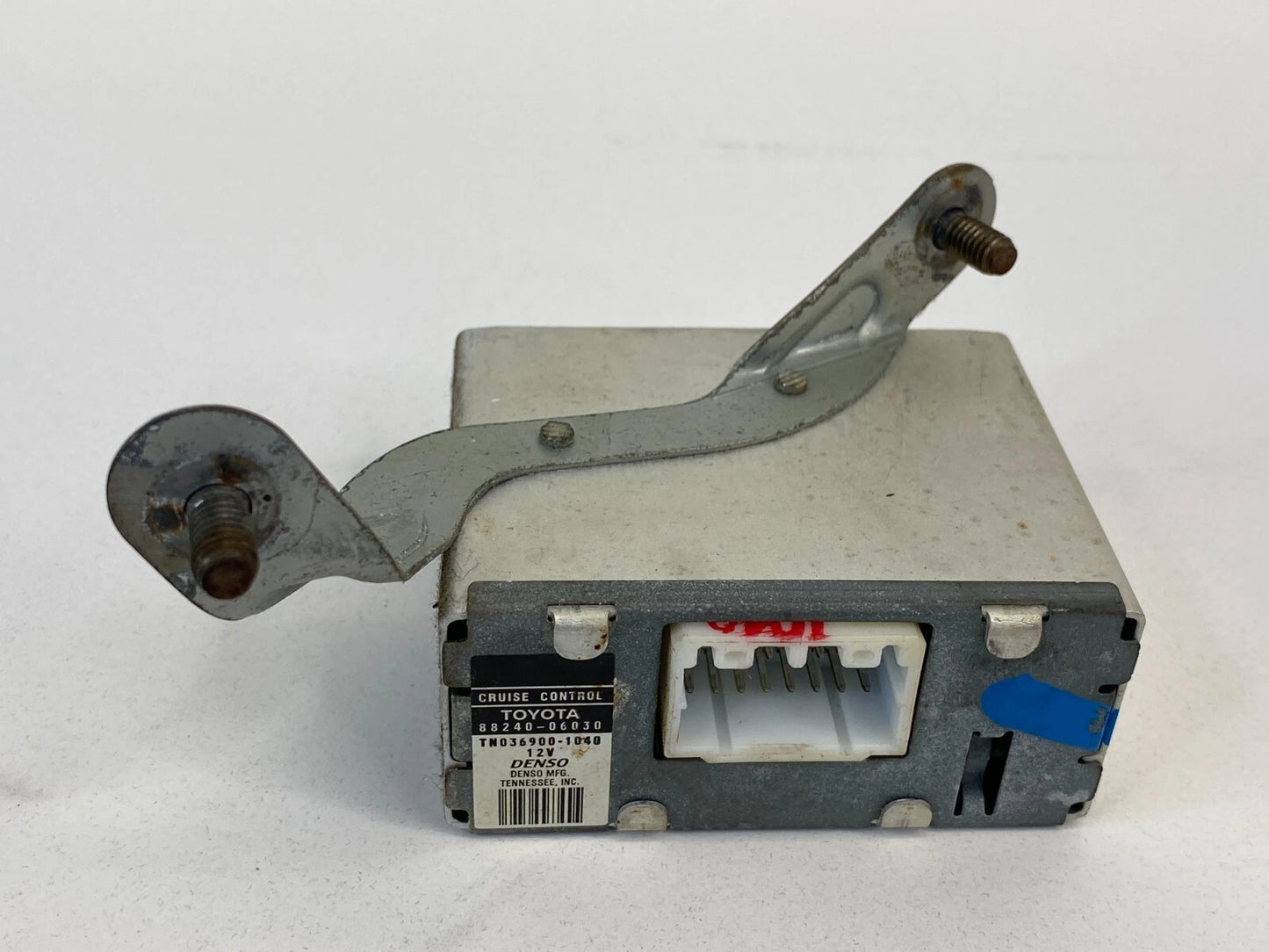 1999 2000 2001 TOYOTA CAMRY CRUISE CONTROL MODULE COMPUTER OEM 88240-06030